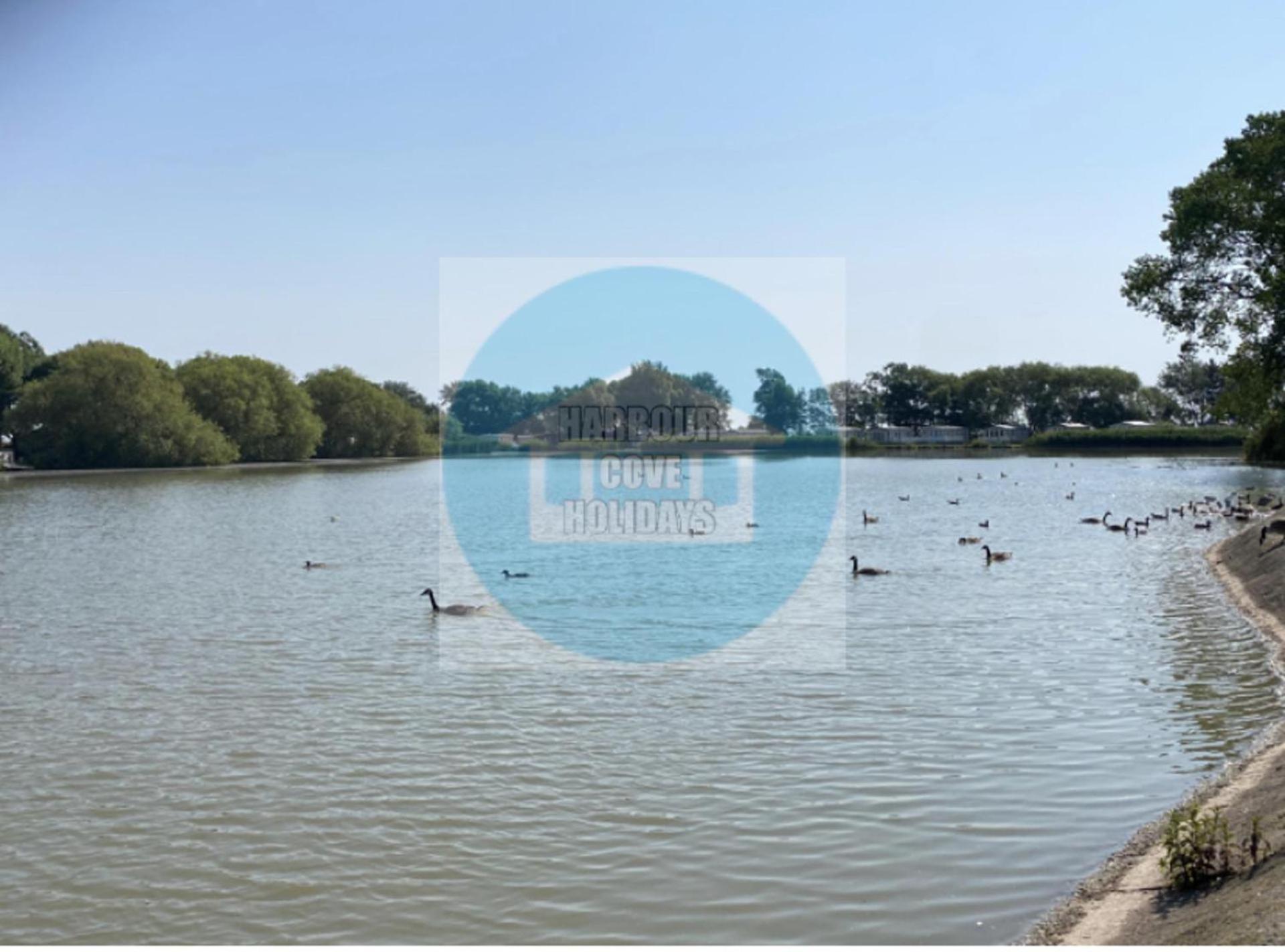 Affordable Caravan Holidays Butlins Minehead Ngoại thất bức ảnh